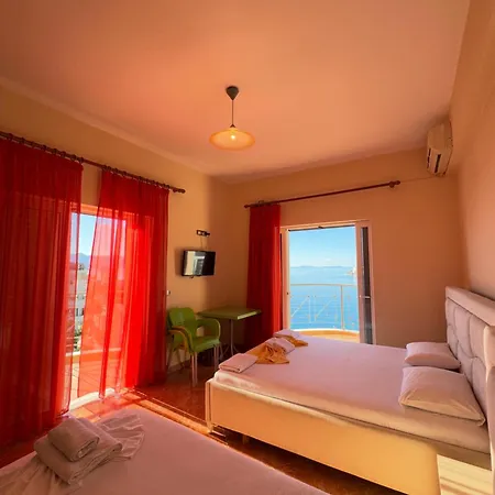Unico Apartmán 3*
